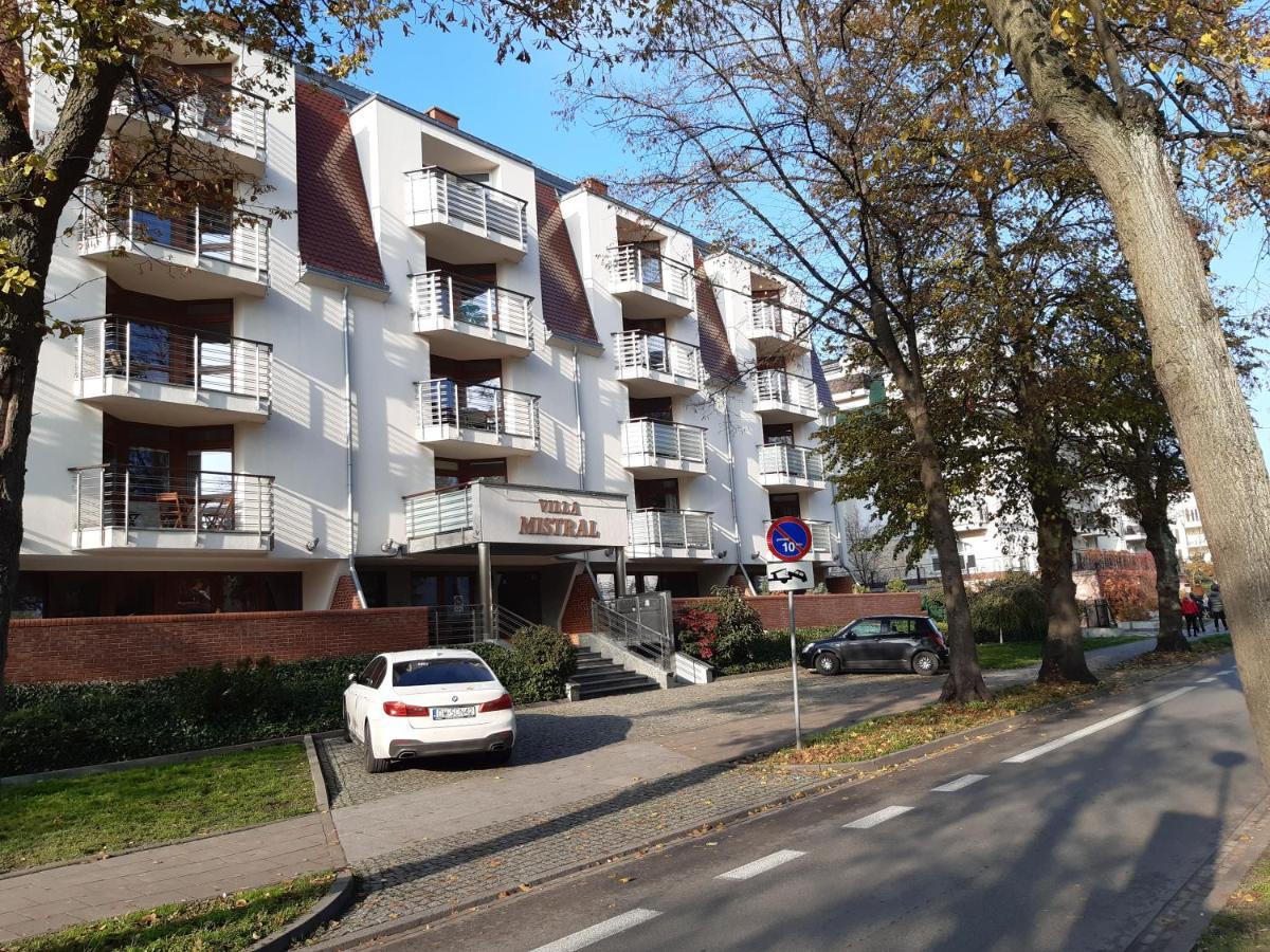 Apartament Trzy Pomosty Villa Mistral Swinoujscie Luaran gambar